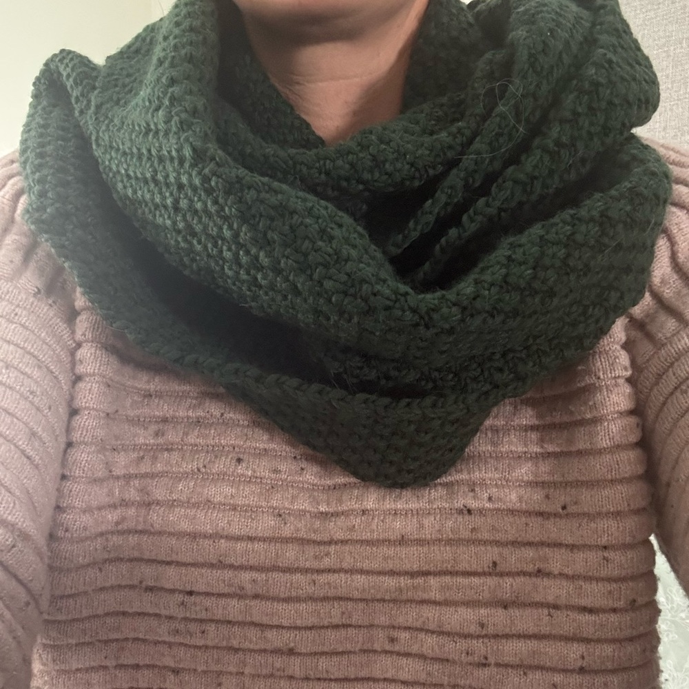 Wicked Cozy Emerald Green LLBean infinity scarf